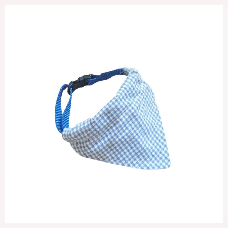 A a Pets' 2in1 Scarf Collar for Cats and Dogs in Gingham Design