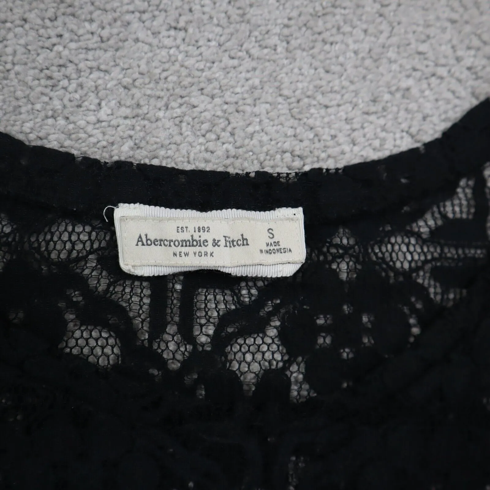 Abercrombie & Fitch Womens Crop Blouse Top Lace Short Sleeve Black Size Small