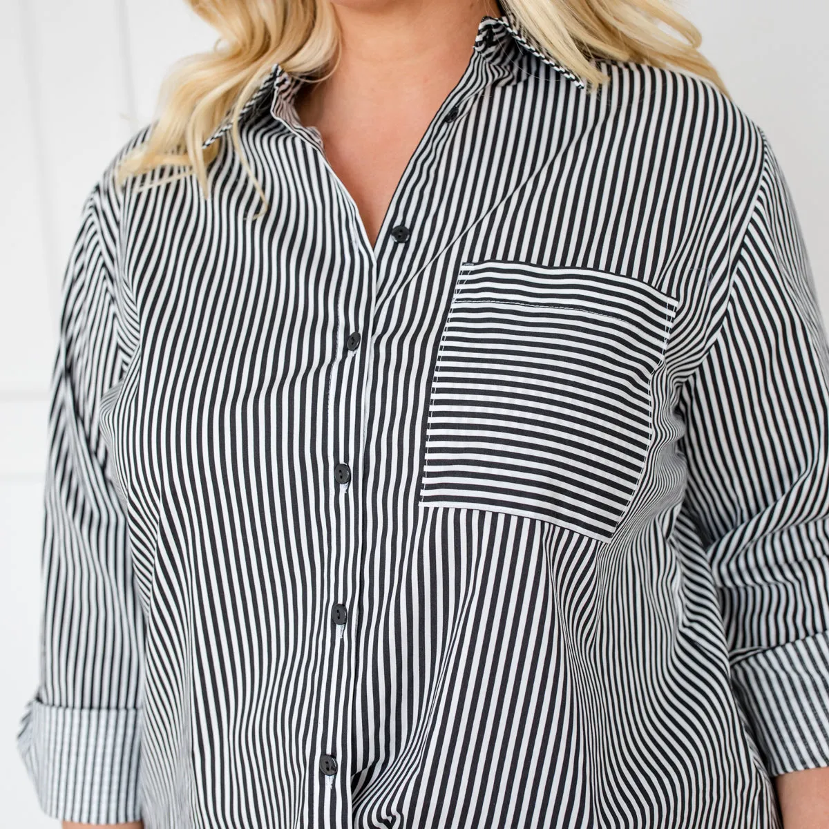 Cassandra relaxed stretch cotton shirt - black white stripe