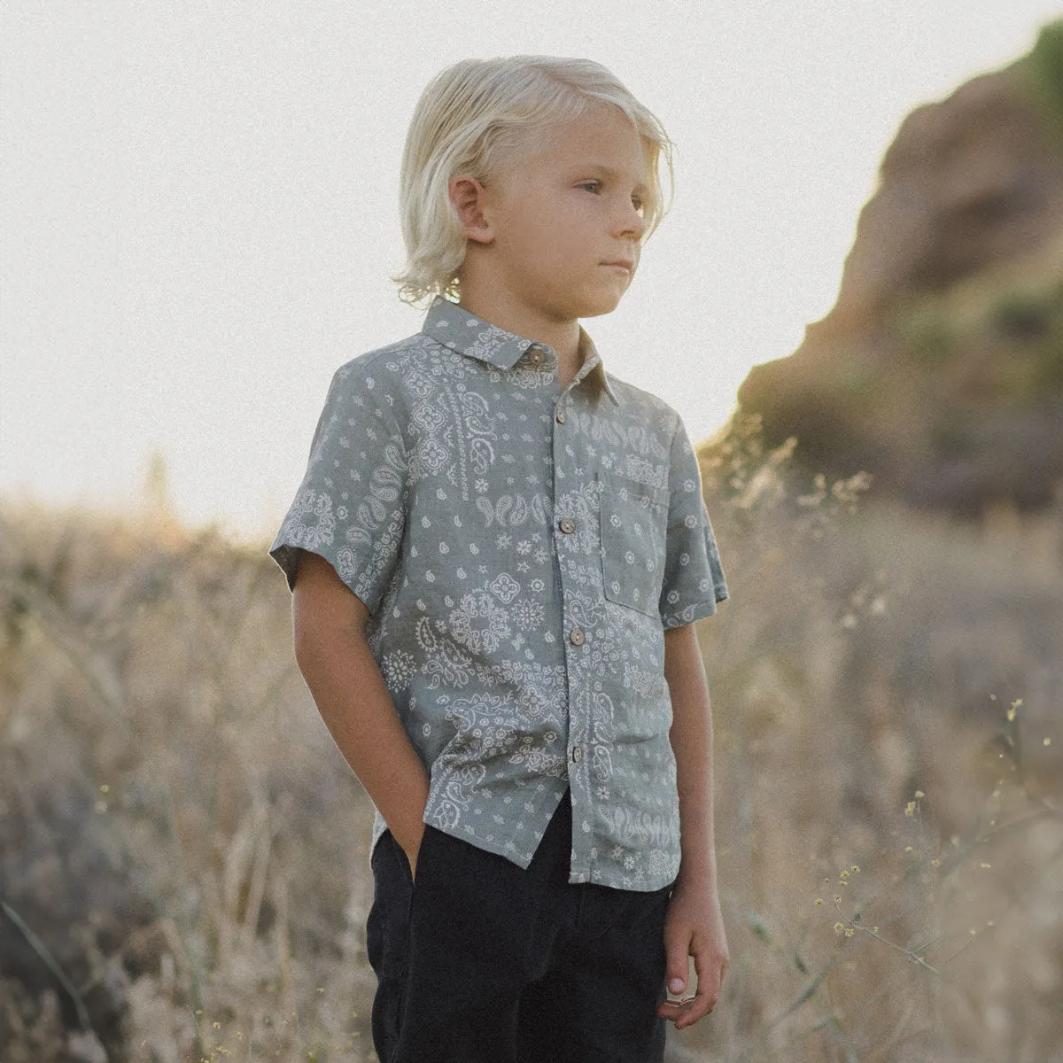 Collared Short Sleeve Shirt - Laurel Bandana