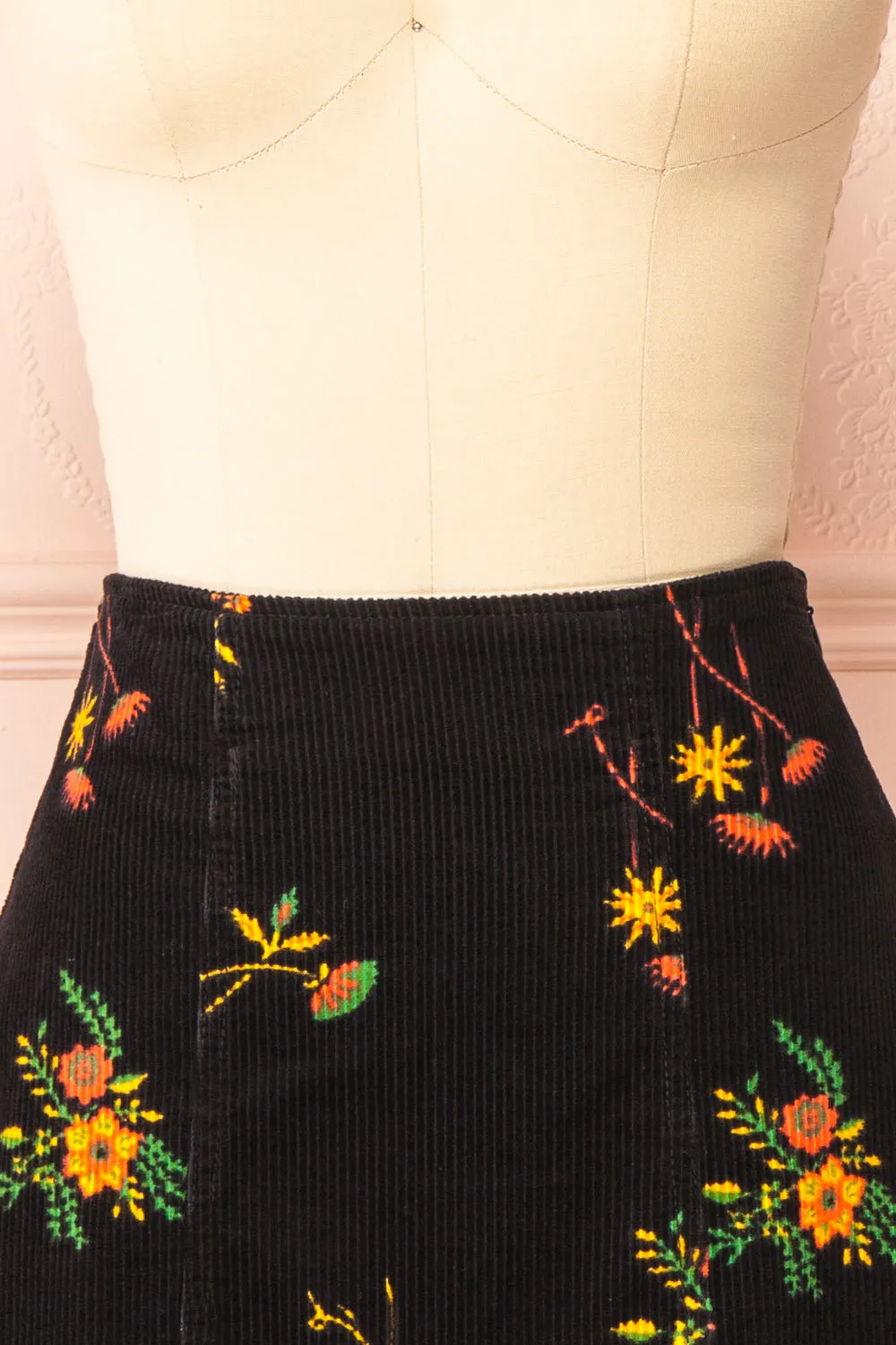 Hadley | Black Floral Short Corduroy Skirt