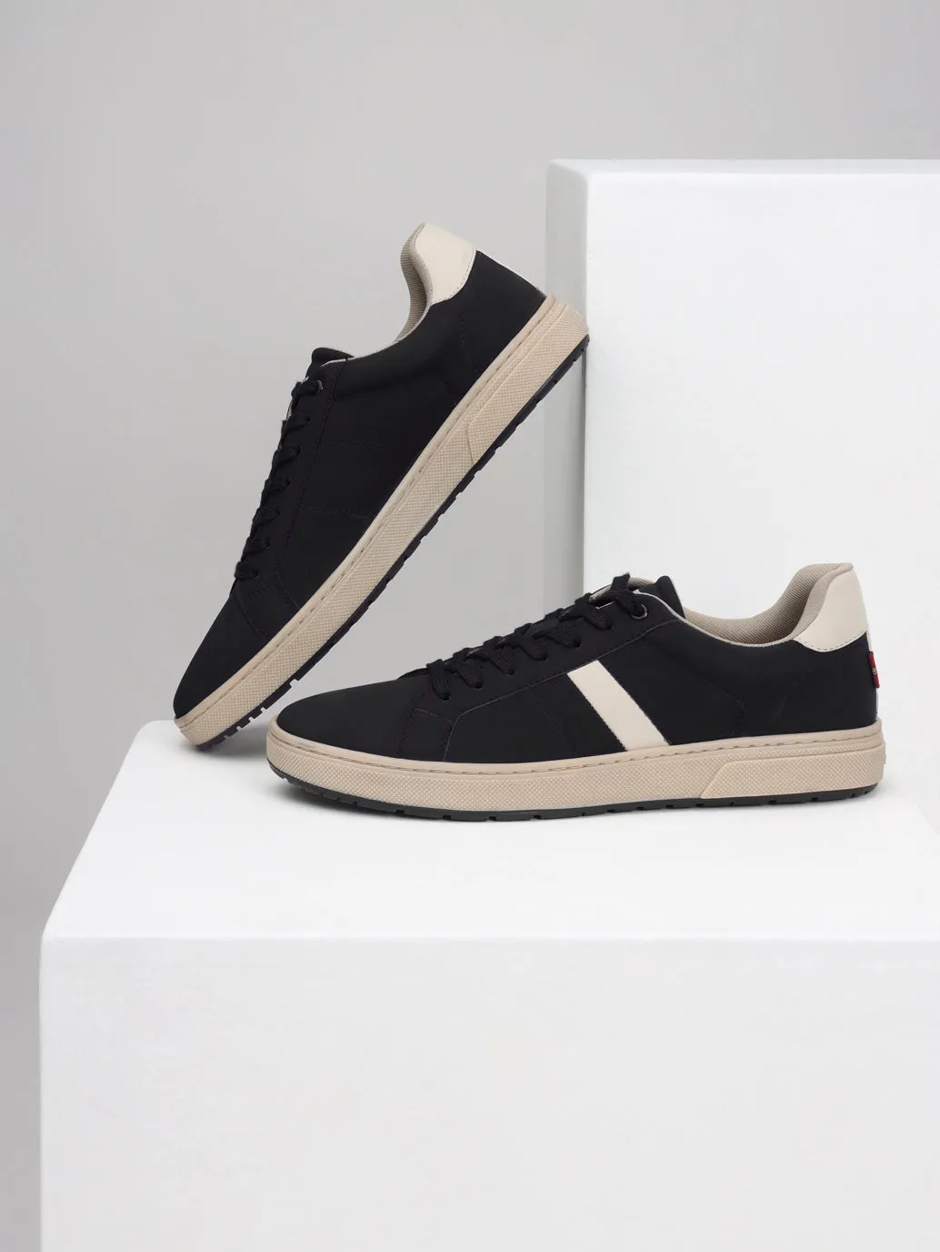 Men's Black Colorblock Sneakers