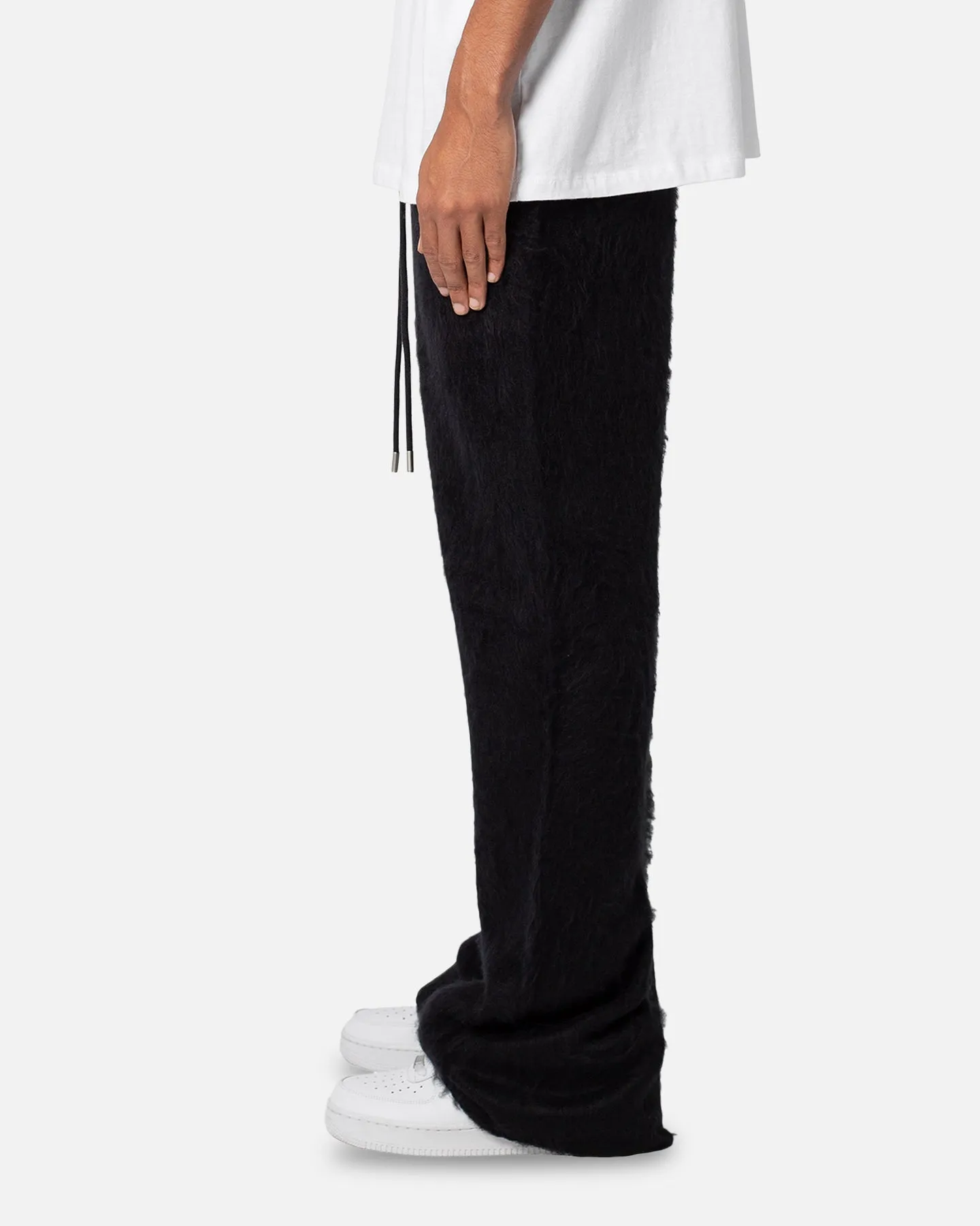 MNML Fuzzy Sweatpants Black