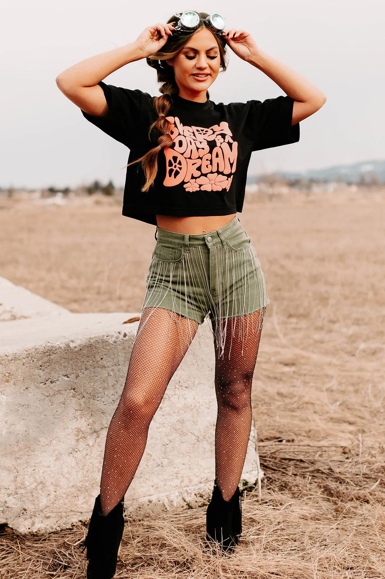 "Every Day Is A Dream" Boxy Fit Puff Graphic Crop Tee (Black) - Print On Demand