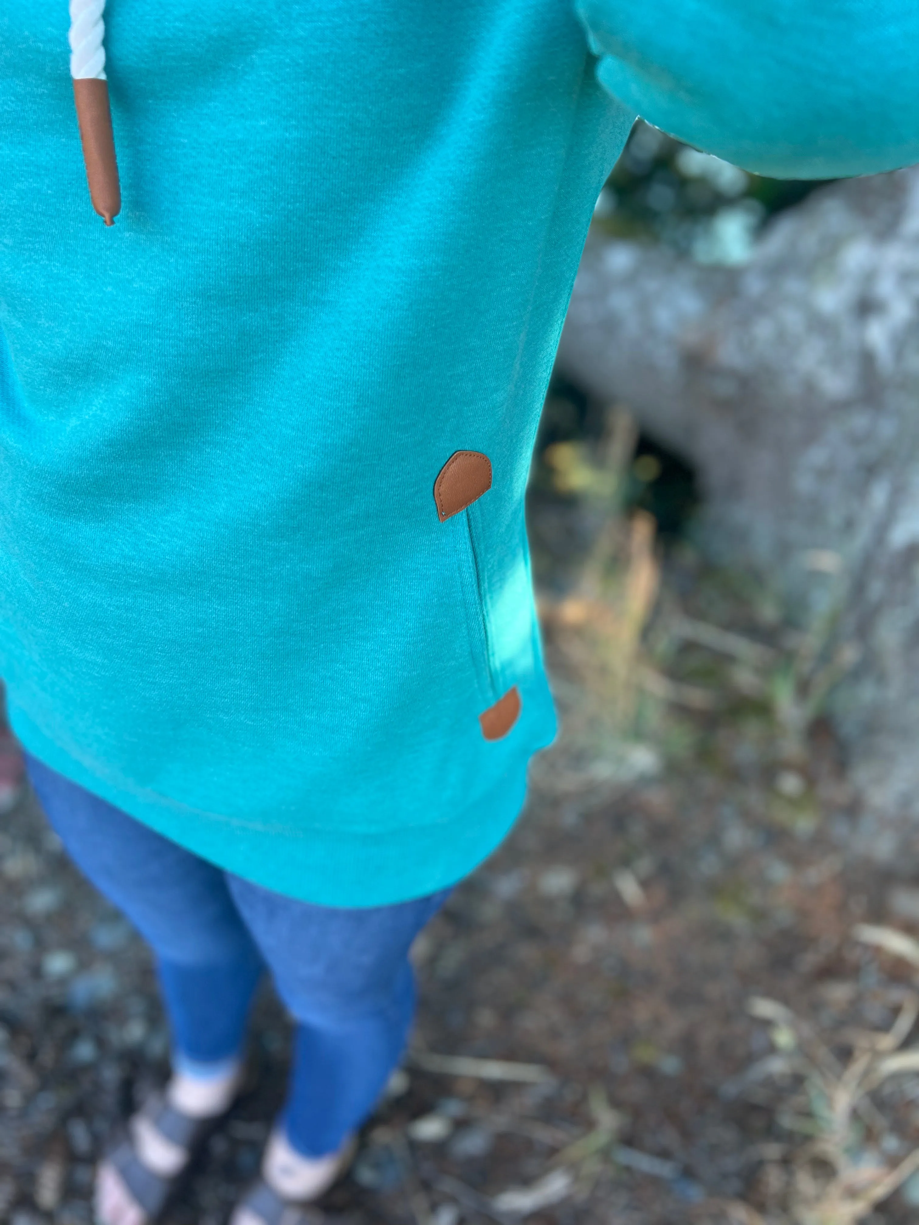 Wanakome Artemis Hoodie (Lake Teal)